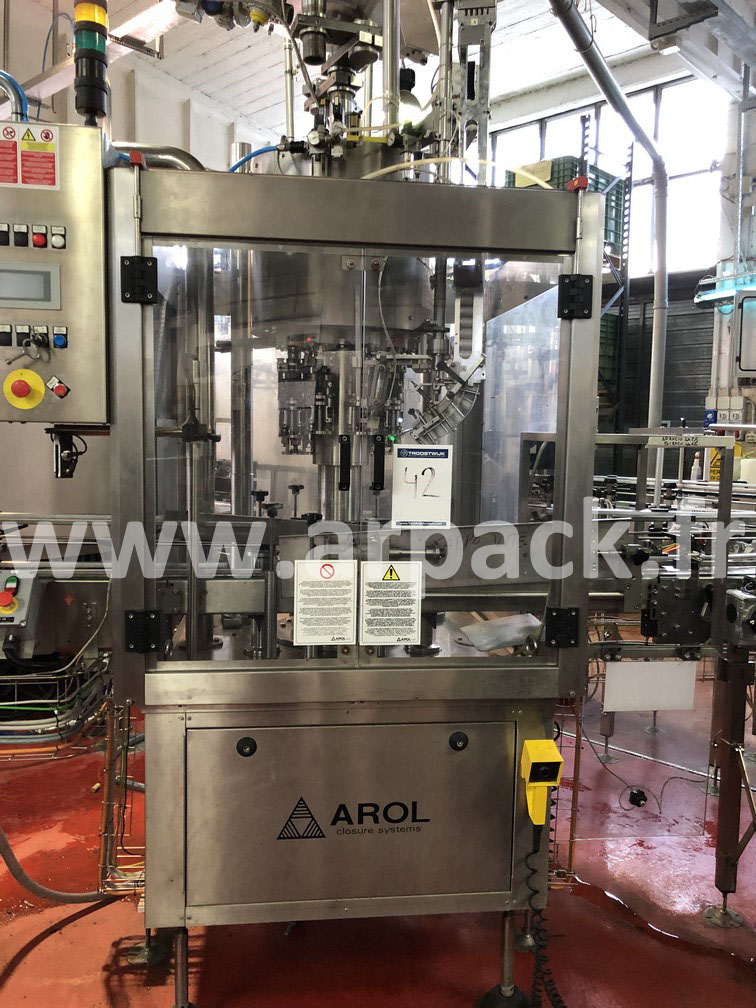 Capsuleuse Arol 8 têtes pour capsule à vis en aluminium Stelvin