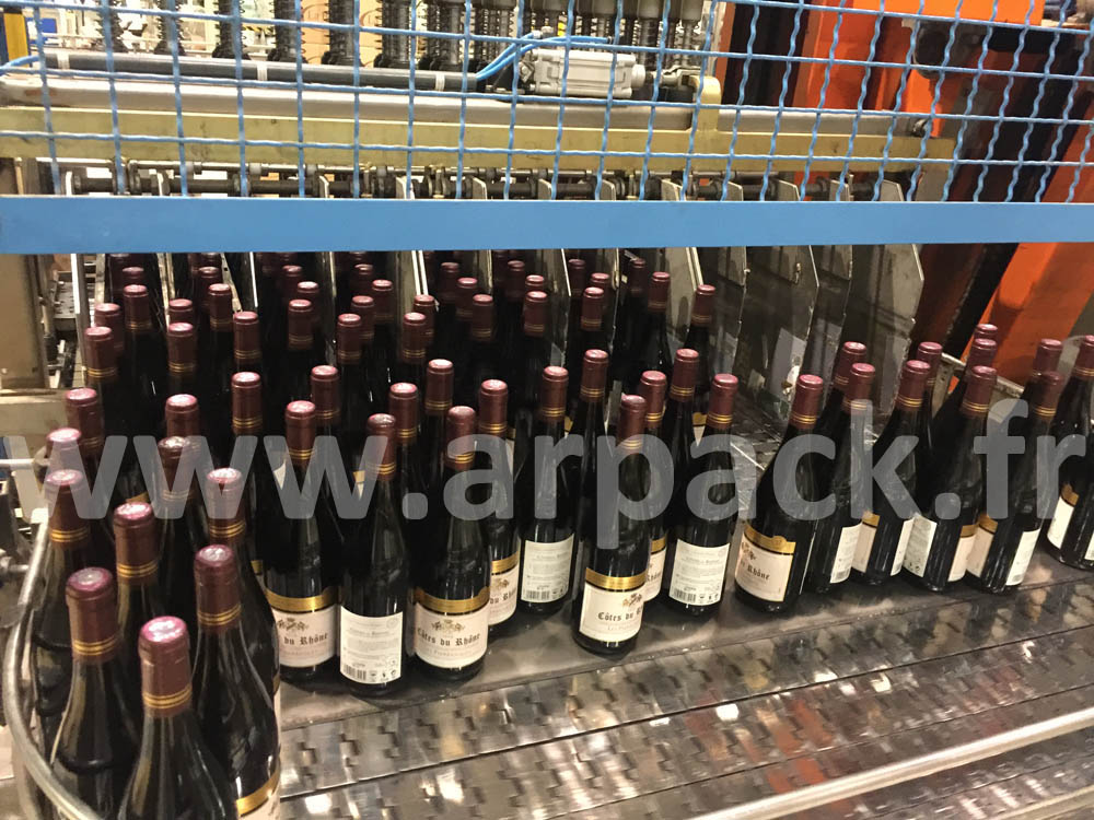 Encartonneuse de bouteilles d'occasion 