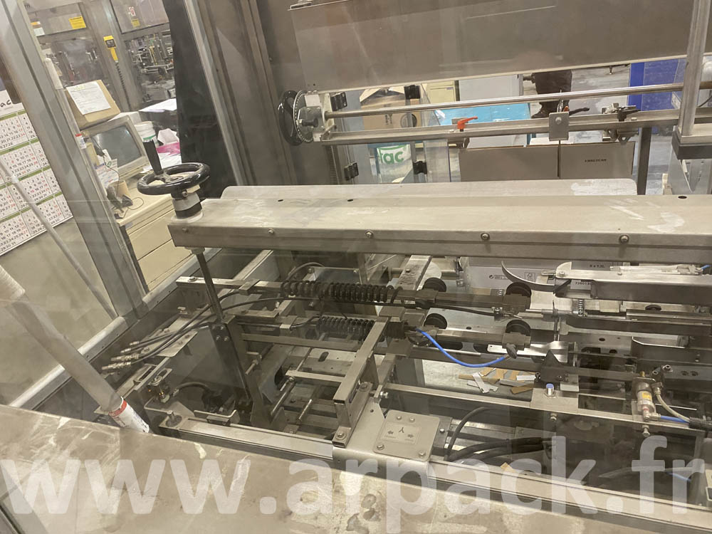 Bloc formeuse encaisseuse de caisses