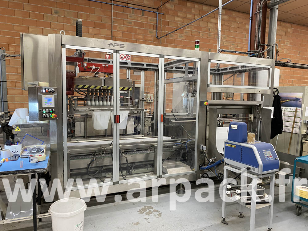Bloc formeuse encaisseuse de caisses