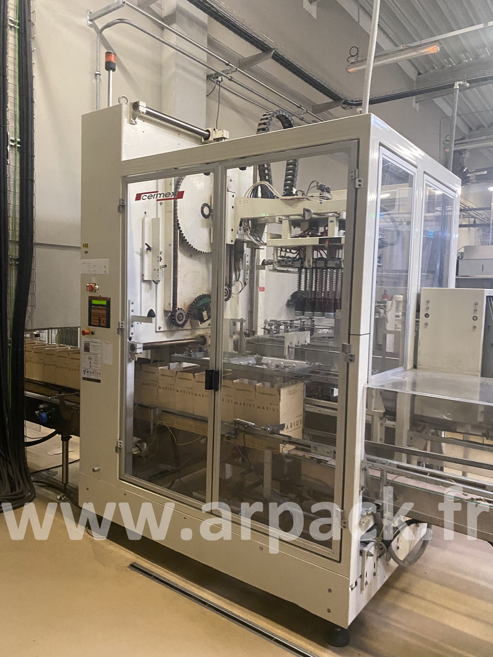 Encaisseuse verticale Cermex 6000 bouteilles par heure