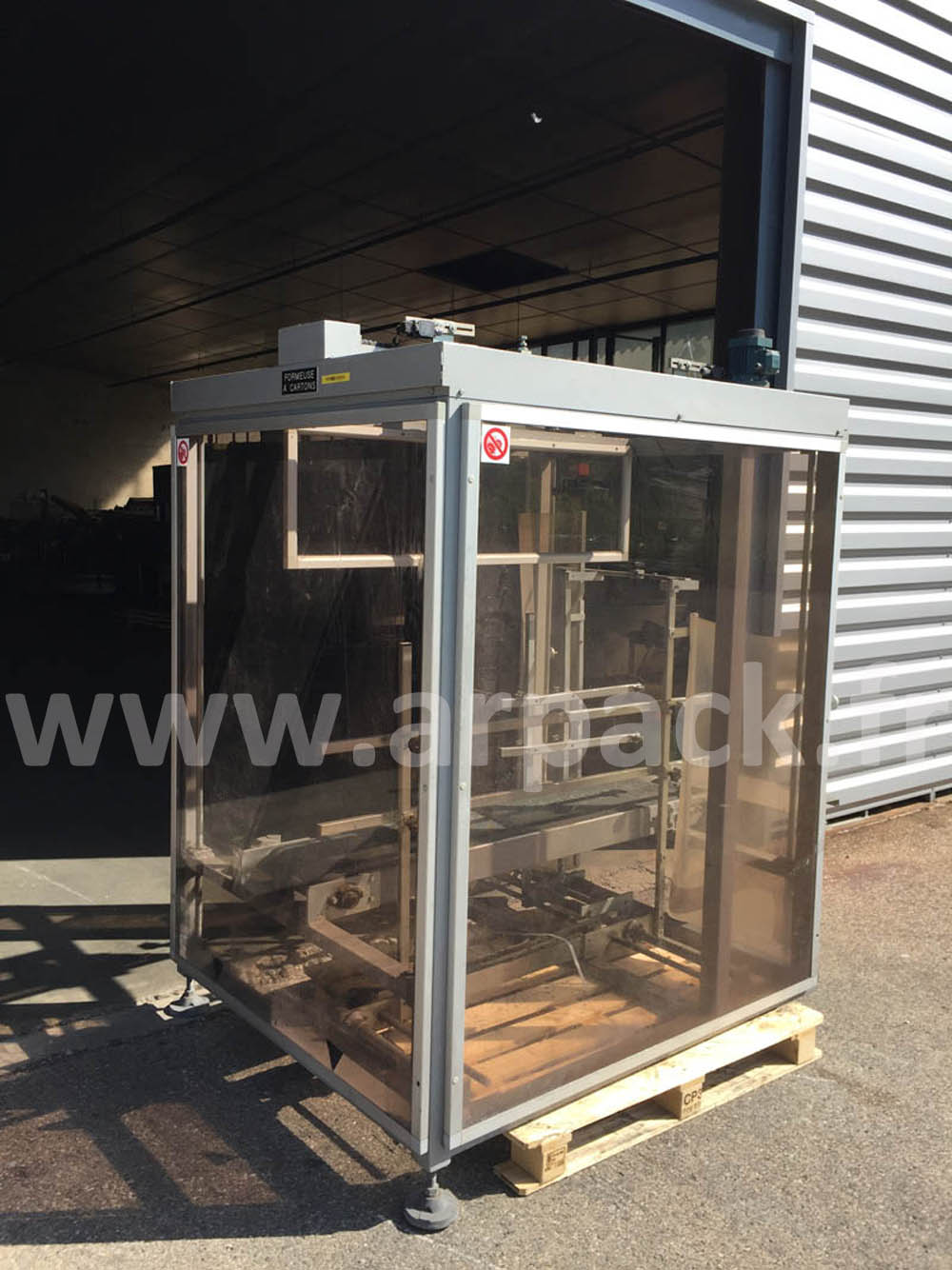 Formeuse de cartons Cima Berchi 