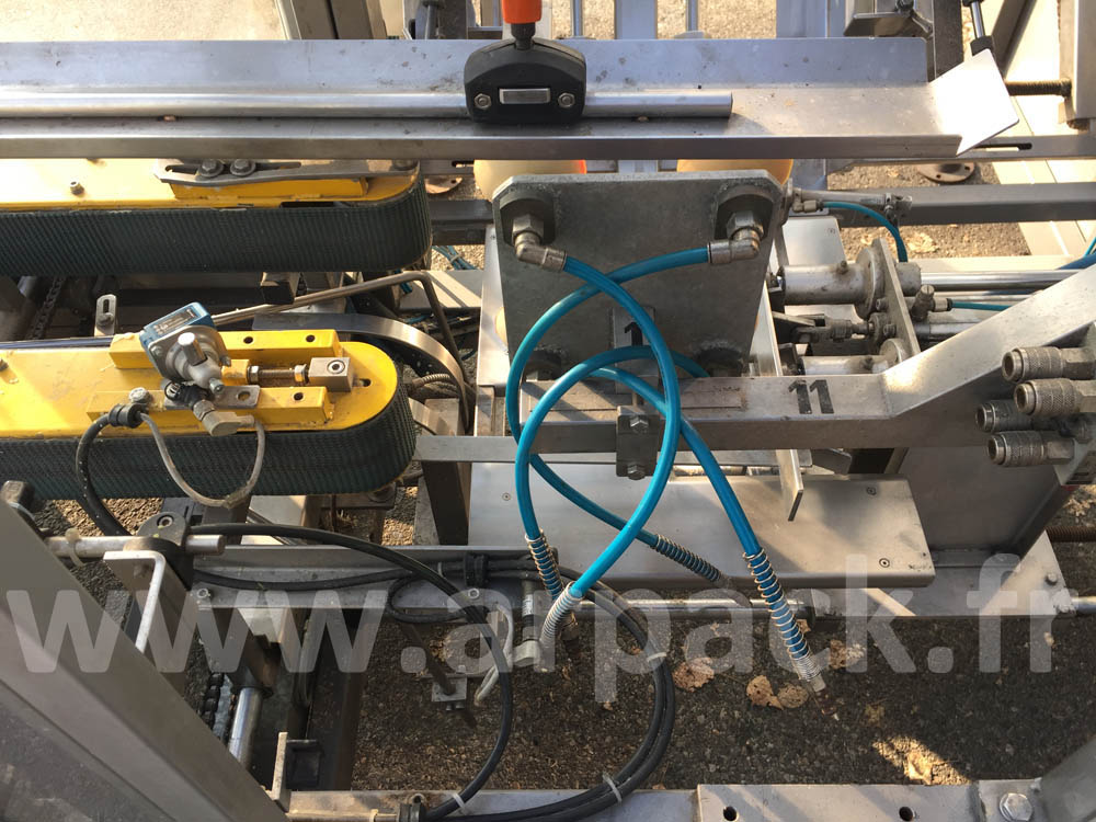 Formeuse de carton TMG